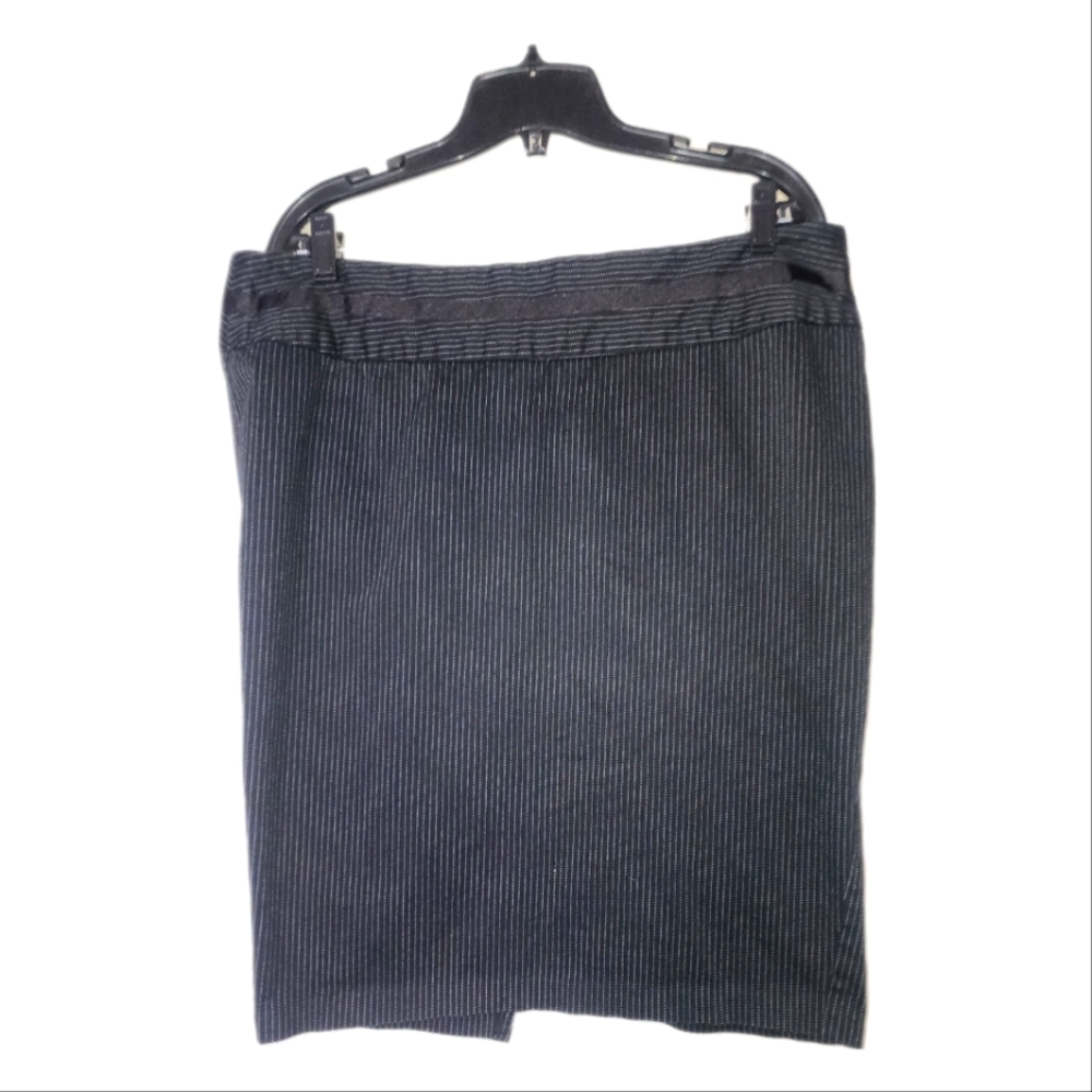 Torrid Pinstripe Pencil Skirt - Size 16